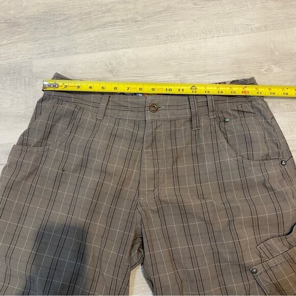 Lululemon Mens Flat Front Plaid Cargo Short Wet Dry Warm Athletic Shorts Size 34 - Picture 13 of 16